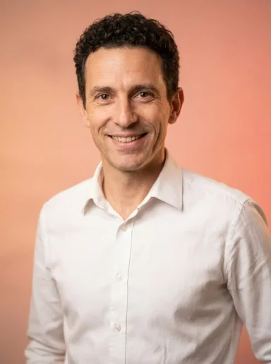 AI Corporate Headshot Example – Professional Portrait 20